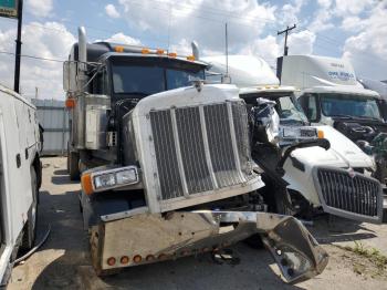  Salvage Peterbilt 379