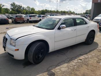  Salvage Chrysler 300