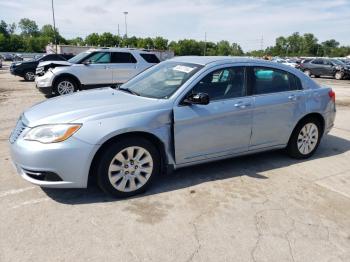  Salvage Chrysler 200