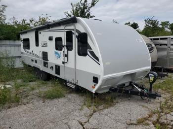  Salvage Lnce Camper