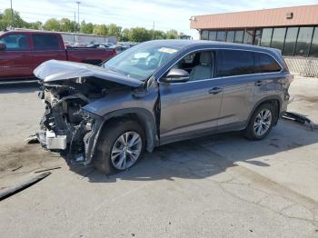  Salvage Toyota Highlander