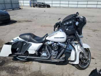  Salvage Harley-Davidson Fl