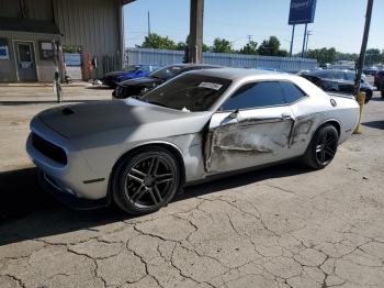  Salvage Dodge Challenger