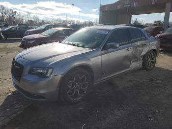  Salvage Chrysler 300