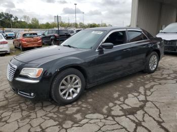  Salvage Chrysler 300