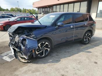  Salvage Mitsubishi Outlander