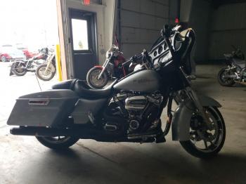  Salvage Harley-Davidson Fl