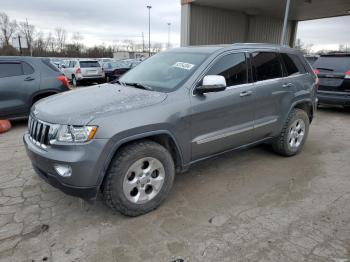  Salvage Jeep Grand Cherokee