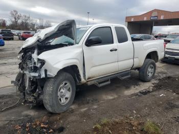  Salvage Toyota Tacoma