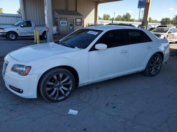  Salvage Chrysler 300