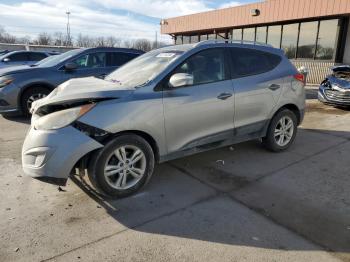  Salvage Hyundai TUCSON