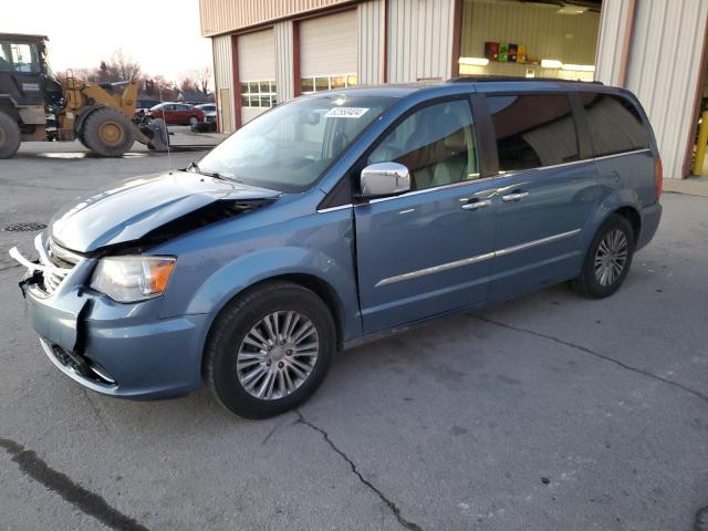  Salvage Chrysler Minivan