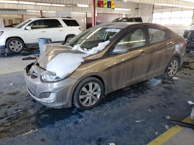  Salvage Hyundai ACCENT