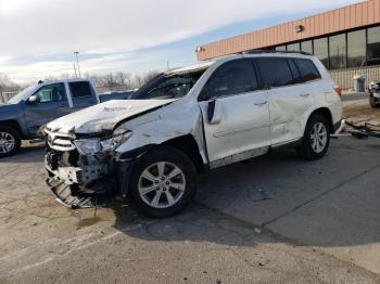  Salvage Toyota Highlander