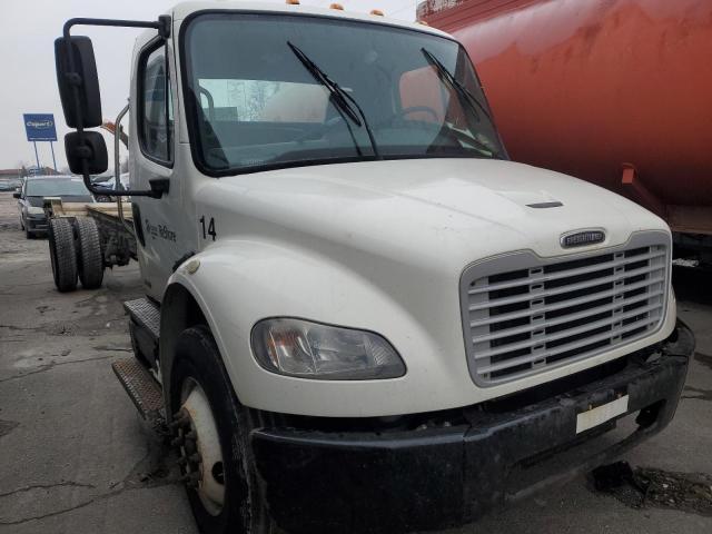  Salvage Freightliner M2 106 Med