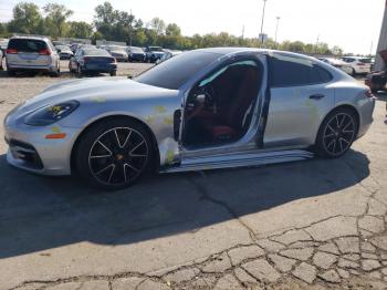  Salvage Porsche Panamera