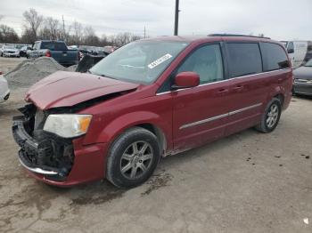  Salvage Chrysler Minivan