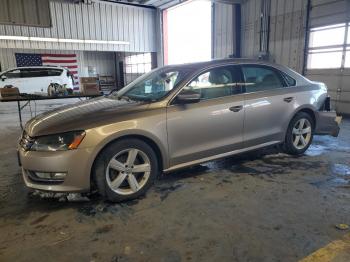  Salvage Volkswagen Passat