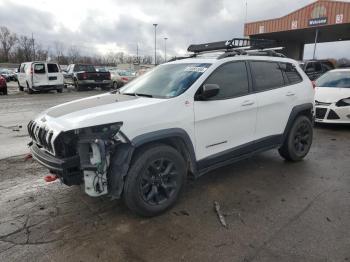  Salvage Jeep Cherokee