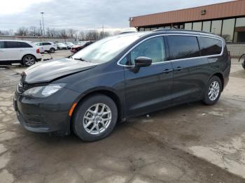  Salvage Chrysler Minivan