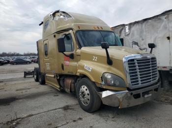  Salvage Freightliner Cascadia 1