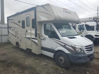  Salvage Mercedes-Benz Sprinter