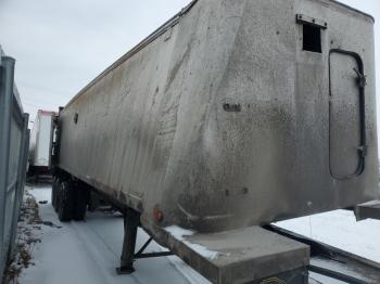  Salvage Mac Trailer
