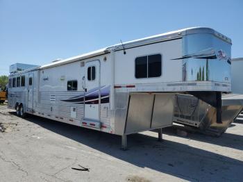  Salvage Lako Trailer