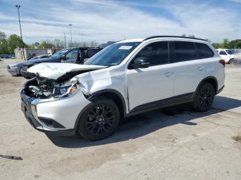  Salvage Mitsubishi Outlander