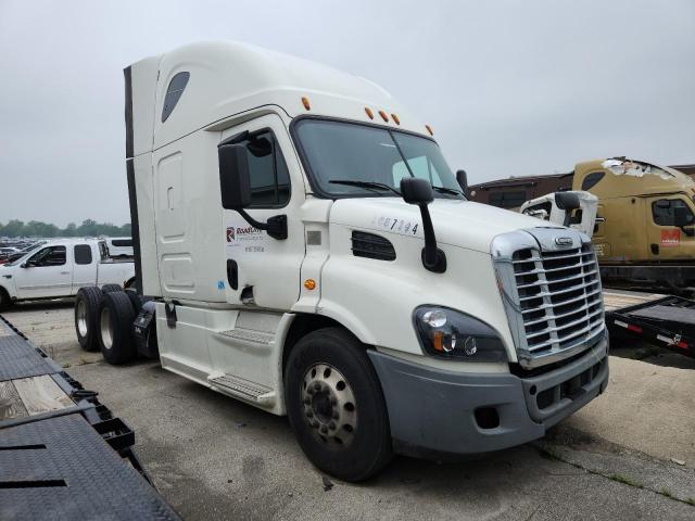  Salvage Freightliner Cascadia