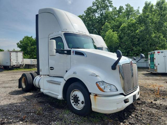  Salvage Kenworth T680