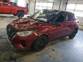  Salvage Nissan Kicks