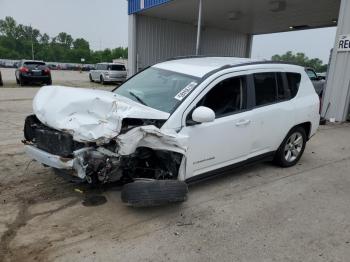  Salvage Jeep Compass