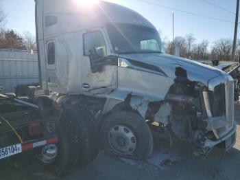  Salvage Kenworth Constructi