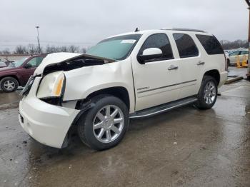 Salvage GMC Yukon