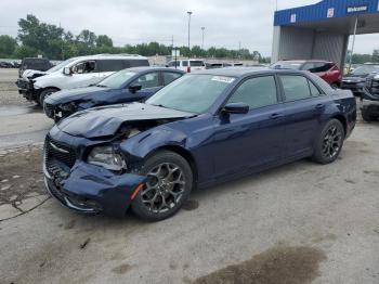 Salvage Chrysler 300