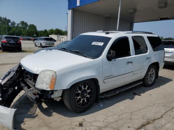  Salvage GMC Yukon