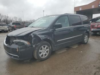  Salvage Chrysler Minivan