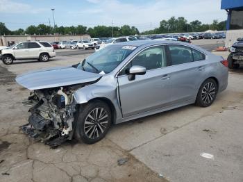  Salvage Subaru Legacy