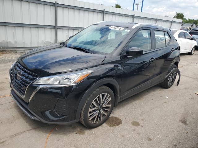  Salvage Nissan Kicks