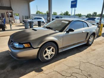  Salvage Ford Mustang