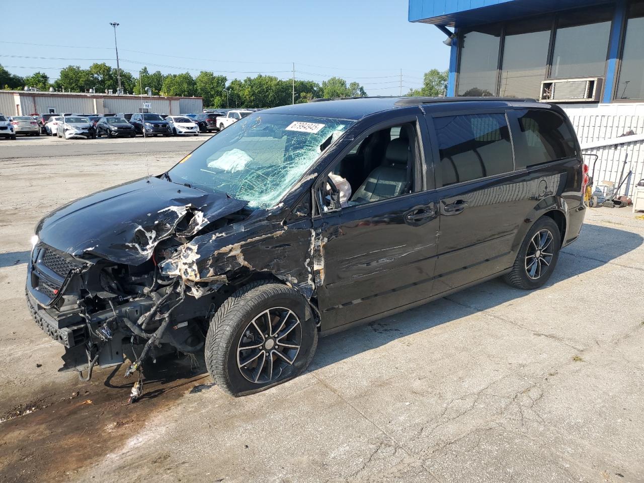 Dodge Caravan R/t Image 1