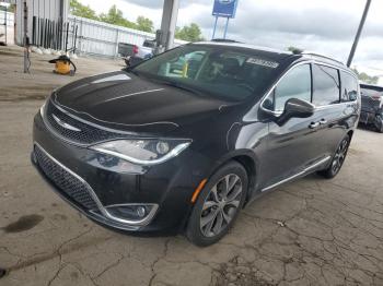  Salvage Chrysler Pacifica