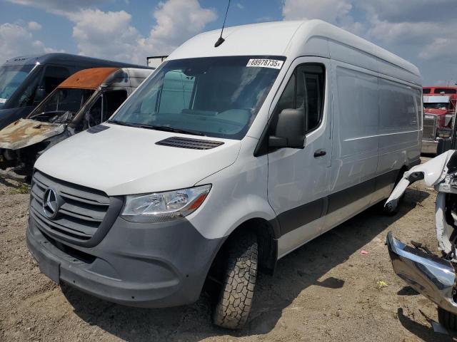  Salvage Mercedes-Benz Sprinter