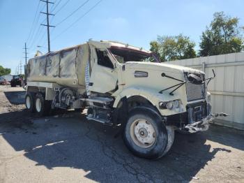  Salvage Volvo Vhd