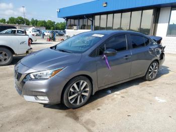  Salvage Nissan Versa