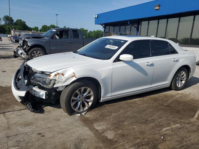  Salvage Chrysler 300