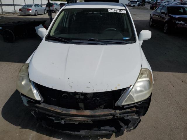 Nissan Versa S Image 6