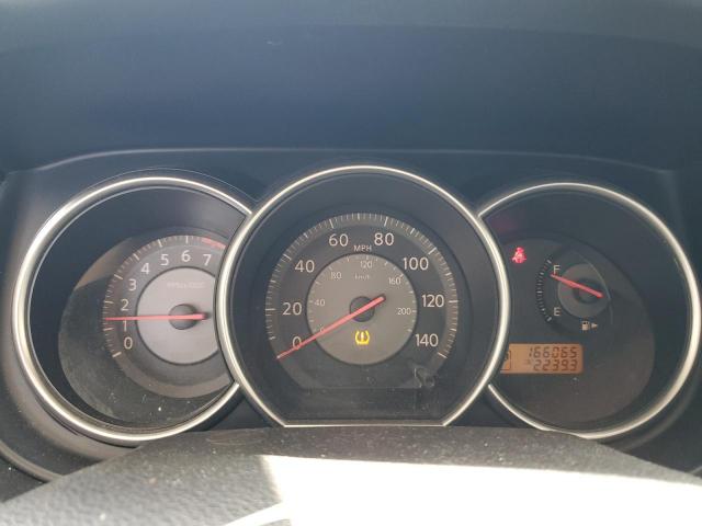 Nissan Versa S Image 5