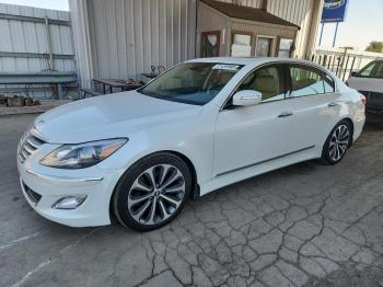  Salvage Hyundai Genesis